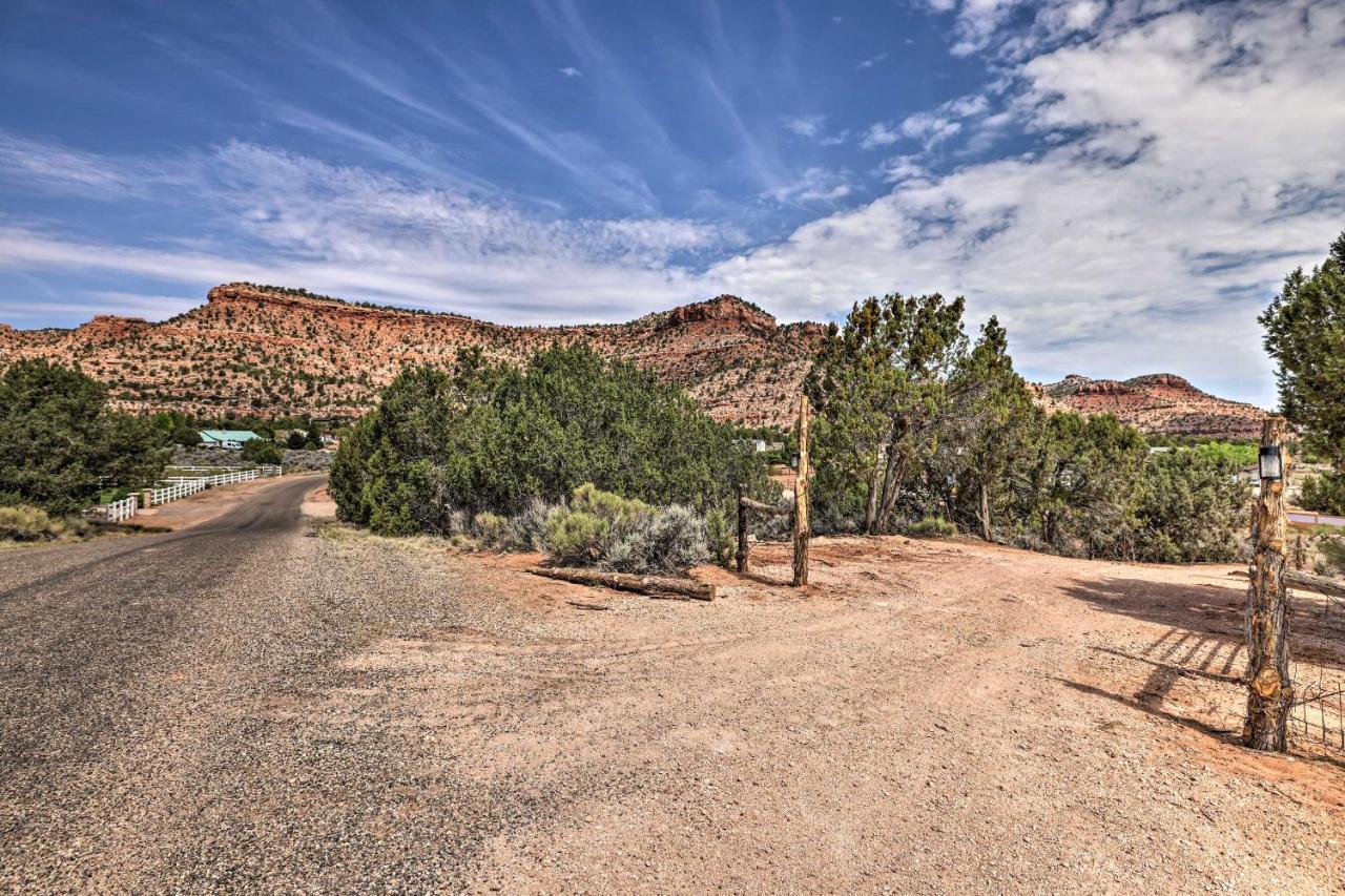 Quiet Kanab Home With Panoramic Views And Porch! エクステリア 写真