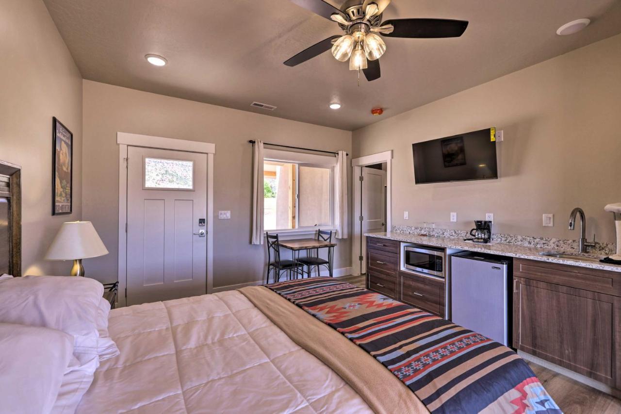 Quiet Kanab Home With Panoramic Views And Porch! エクステリア 写真